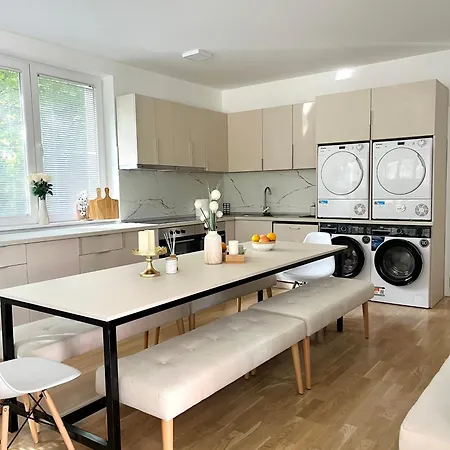 Lägenhetshotell Talia Ni